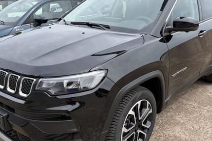 Jeep Compass 9.998 km 23.985 € Uetersen bei Hamburg 25436