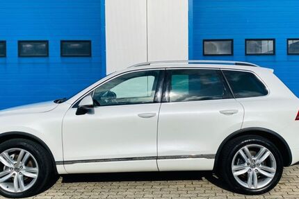 VW Touareg 280.000 km 10.900 &euro; Greven 48268