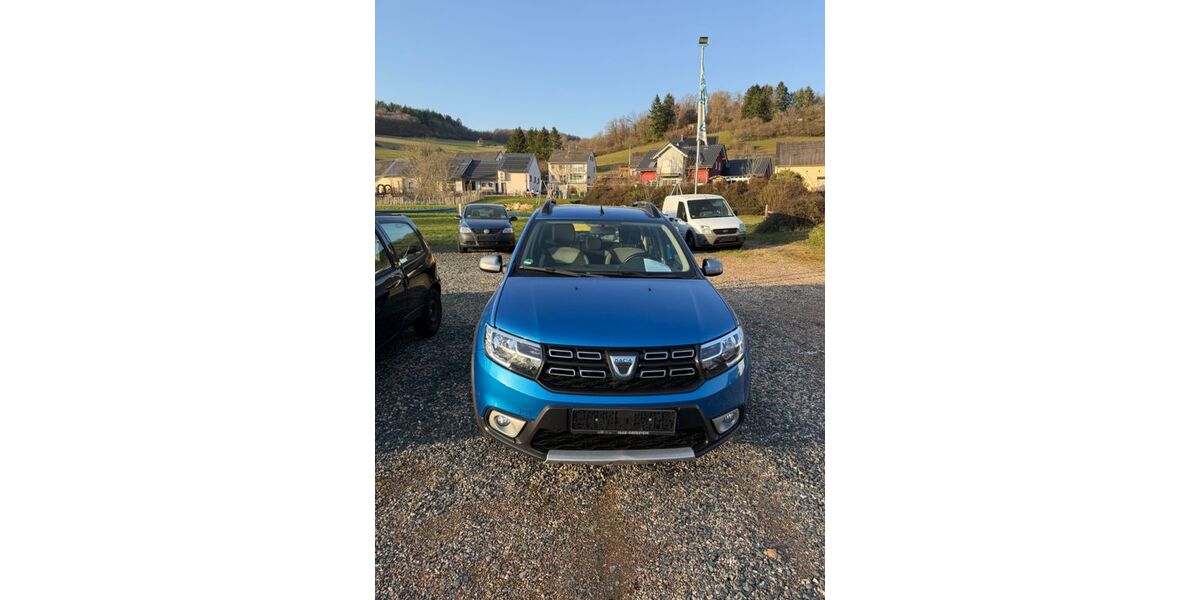 Dacia Sandero 91.944 km 8.990 &euro; Niederbrombach 55767