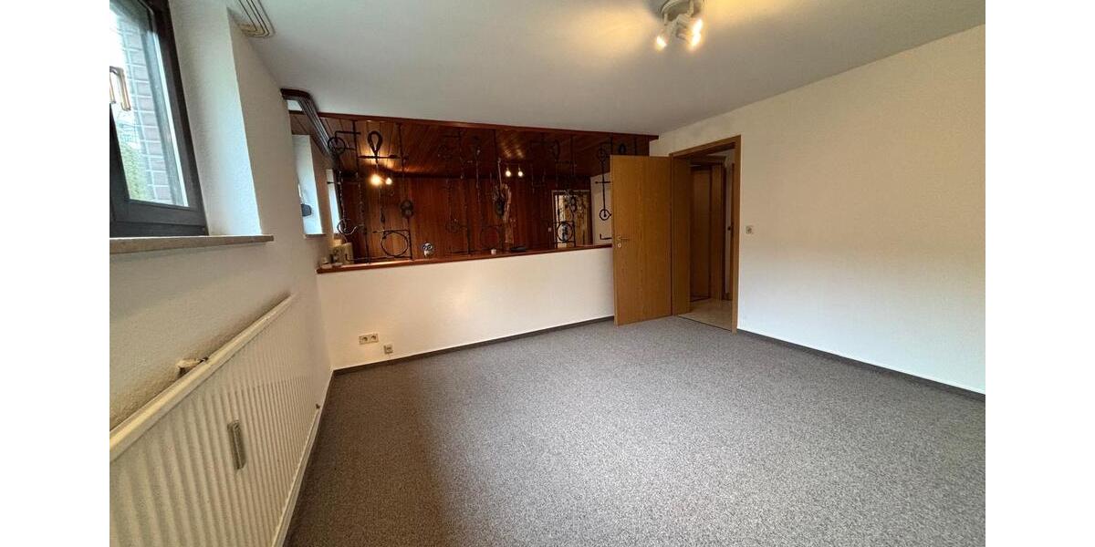 Einfamilienhaus Kastellaun - 10 Zimmer, 340 m&sup2;, 498.000&euro; | Angebot:25280873