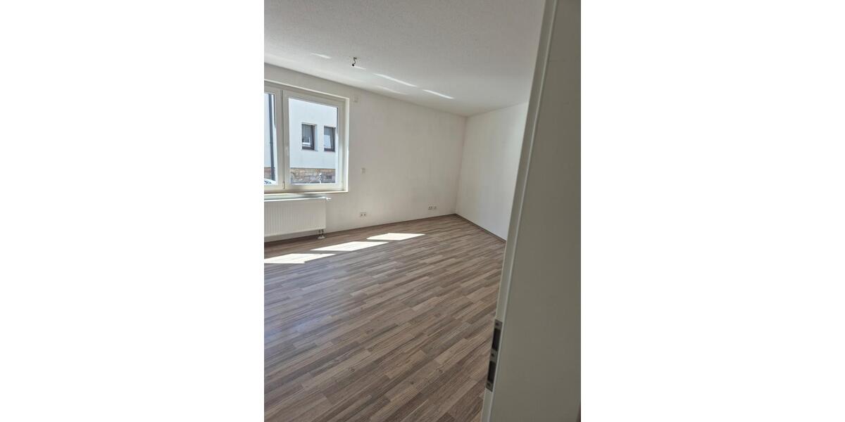 Erdgeschoßwohnung Wallhausen - 2 Zimmer, 54 m&sup2;, 350&euro; | Angebot:21368243