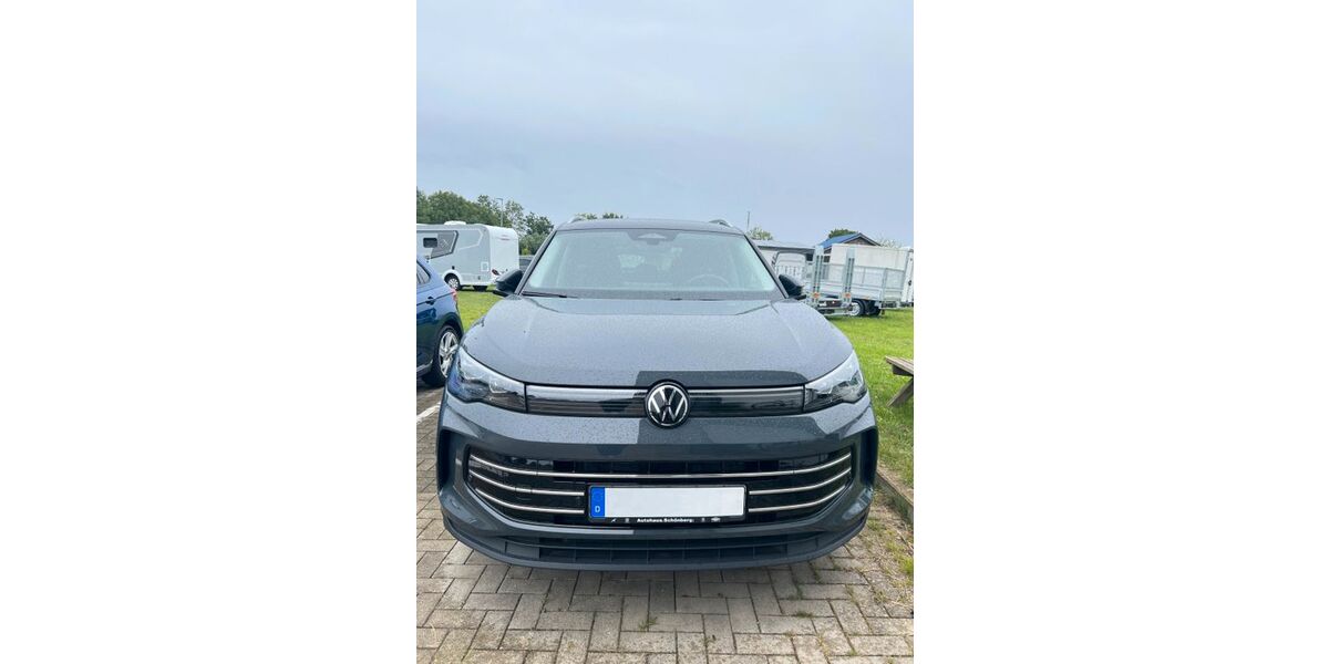 VW Tiguan 20.000 km 41.890 &euro; Schönberg 24217