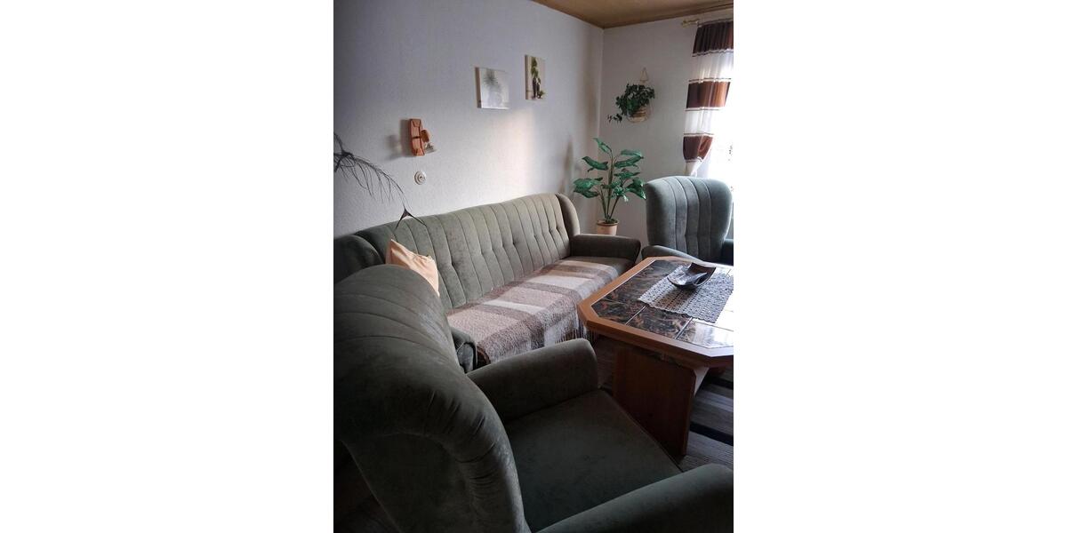 Etagenwohnung Falkenstein/Vogtland Vogtland - 2 Zimmer, 46 m&sup2;, 200&euro; | Angebot:25406010