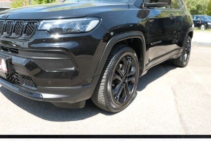 Jeep Compass 76.500 km 17.850 &euro; Pappenheim 91788