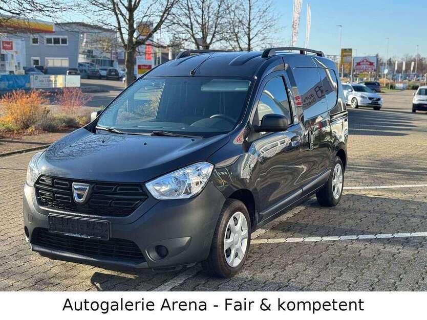 Dokker