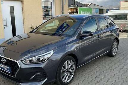 Hyundai i30 90.111 km 10.890 &euro; Bodenheim 55294