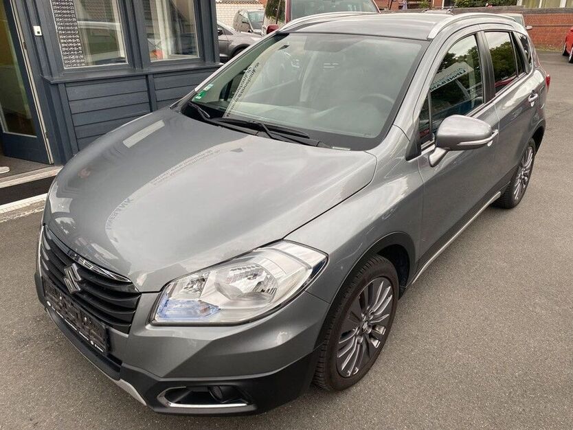 (SX4) S-Cross