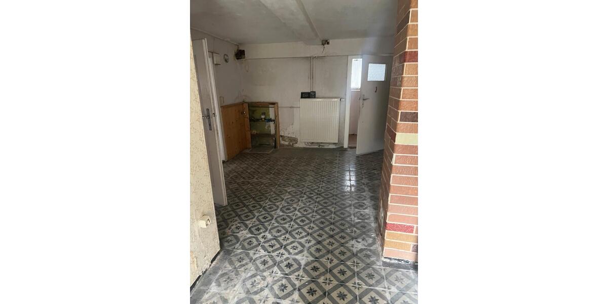 Einfamilienhaus Löbau - 9 Zimmer, 200 m&sup2;, 21.000&euro; | Angebot:27192083