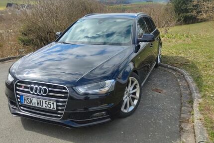 Audi A4 146.000 km 12.500 &euro; Medebach 59964