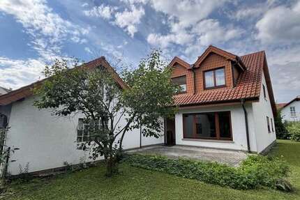Haus zum Kaufen in Heppenheim (Bergstraße) 729.000 € 200 m²
