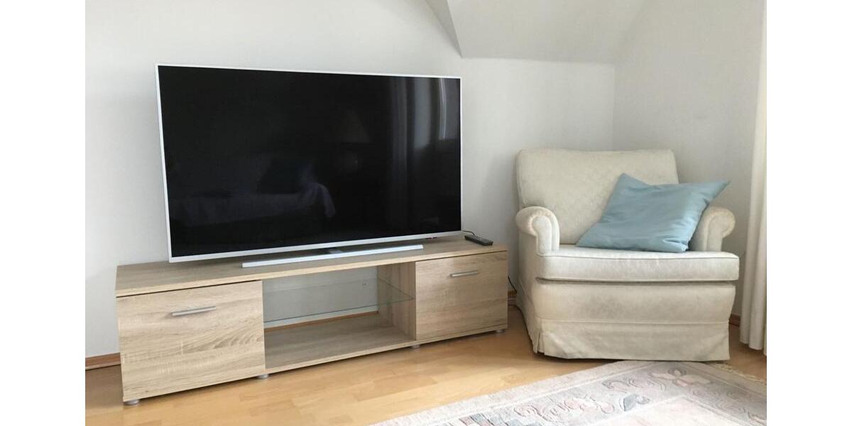 Dachgeschoßwohnung Dresden Klotzsche - 3 Zimmer, 90 m&sup2;, 1.200&euro; | Angebot:25486655