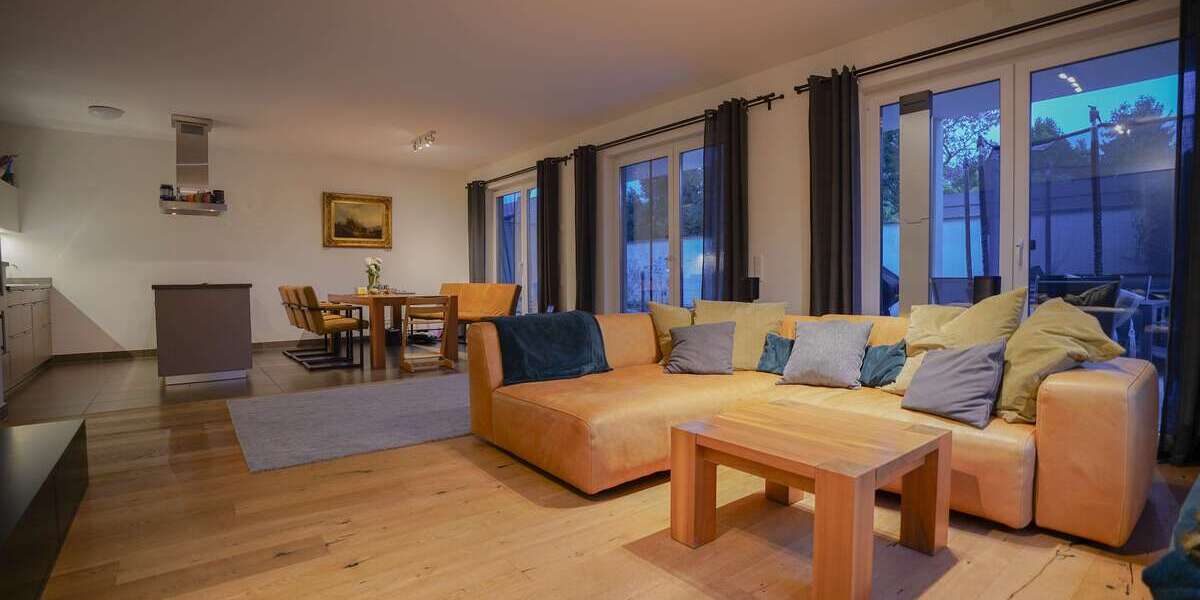 Etagenwohnung Seligenstadt - 4 Zimmer, 138 m&sup2;, 720.000&euro; | Angebot:24090060