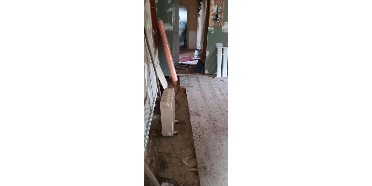 Einfamilienhaus Bernburg (Saale) - 4 Zimmer, 120 m&sup2;, 28.000&euro; | Angebot:27126507