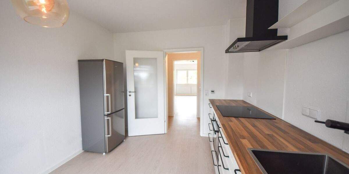 DIETZ: TOP-Modernisierte 2-Zimmer-Wohnung im 1. Obergeschoss 2 zimmer