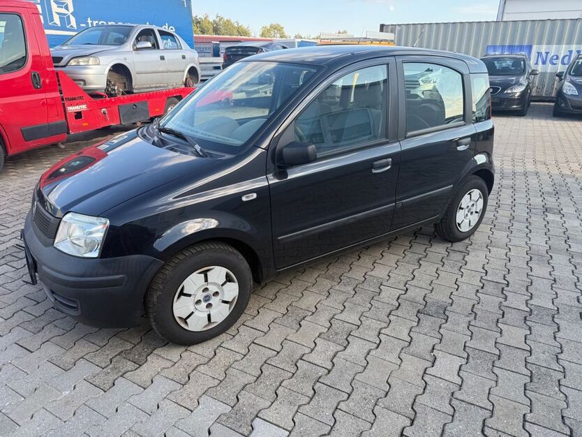 Fiat Panda 131.896 km 950 € Maxhütte -Haidhof 93142