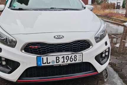 Kia ceed / Ceed 114.000 km 9.900 &euro; Prittriching 86931
