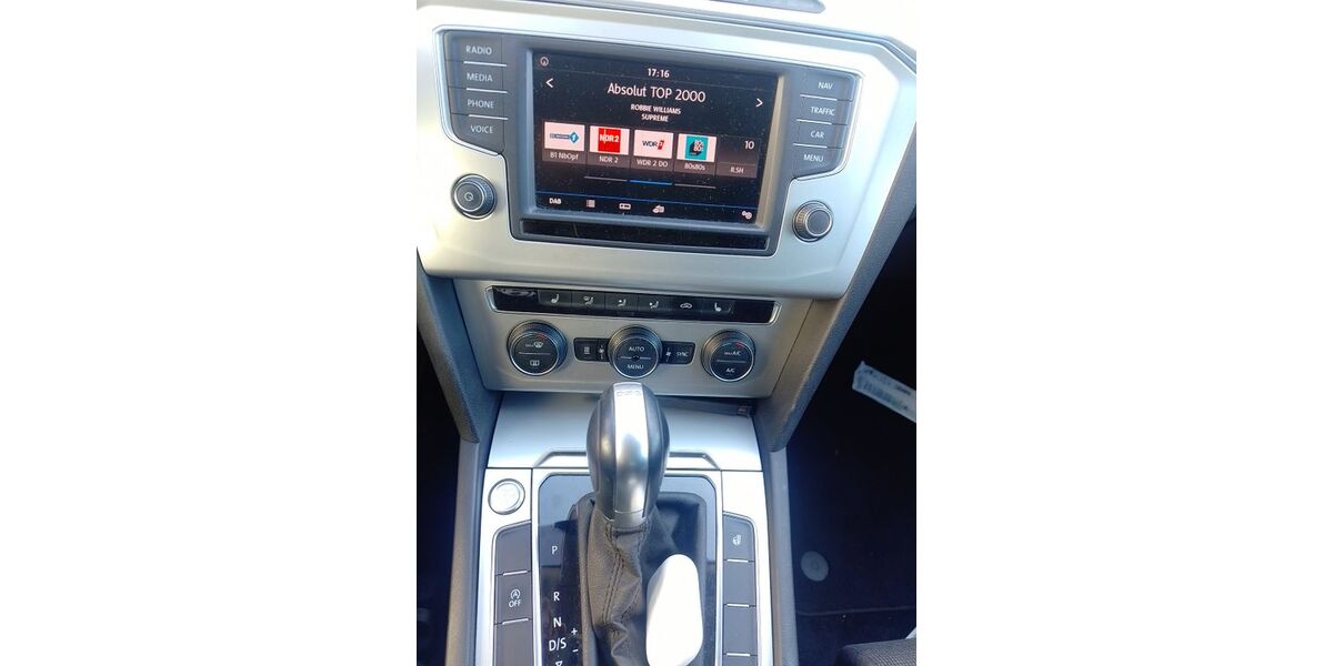VW Passat 223.000 km 12.000 &euro; Mönchengladbach 41063