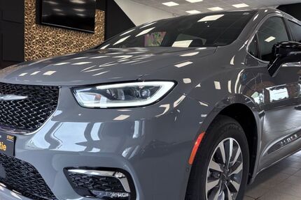 Chrysler Pacifica 61.082 km 37.500 &euro; Wedemark OT Bissendorf 30900