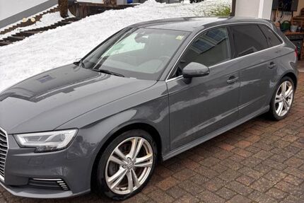 Audi A3 97.000 km 21.900 &euro; Üdersdorf 54552