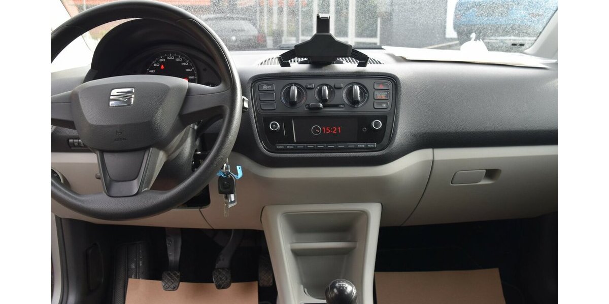 Seat Mii Style You&Mii*Navi*GRA*PDC*5Trg*Winterreifen 40.000 km 8.980 € Rastede 26160