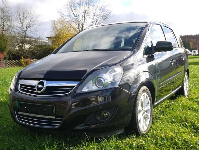 Opel Zafira 114.562 km 8.900 € Dettenhausen bei Stuttgart 72135