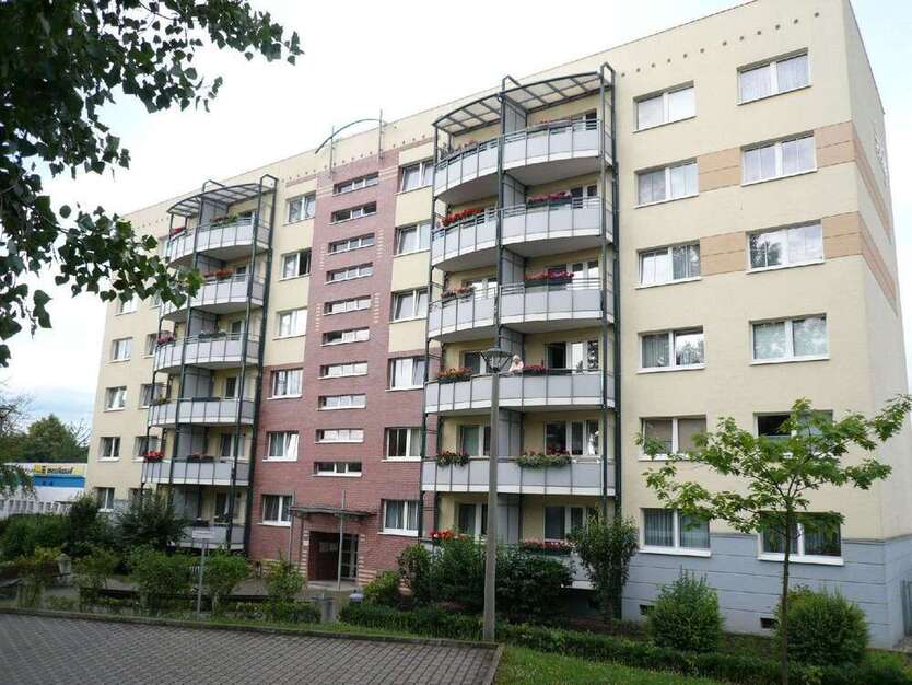 Wohnung zum Mieten in Sangerhausen 305 € 50 m²
