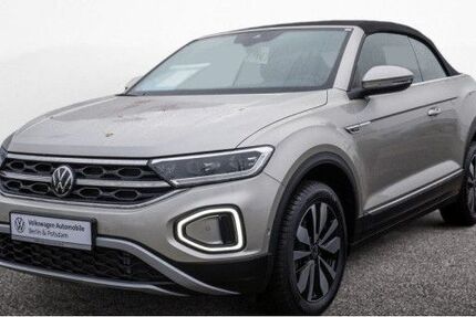 VW T-Roc 8.594 km 29.555 &euro; Berlin 14167