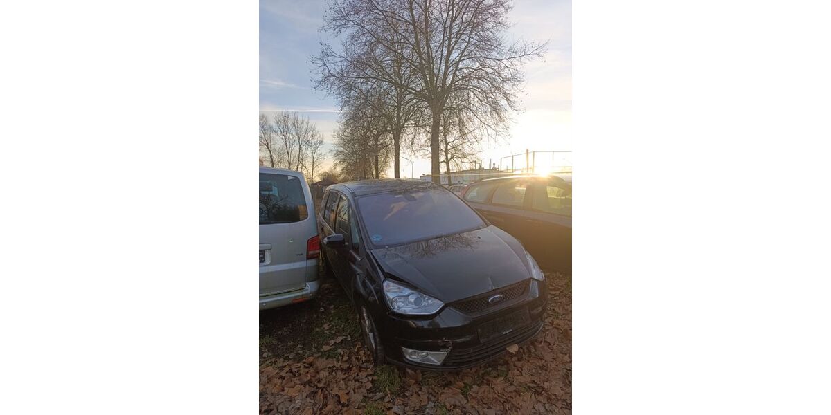 Ford S-Max 220.000 km 2.990 &euro; Moosburg 85368