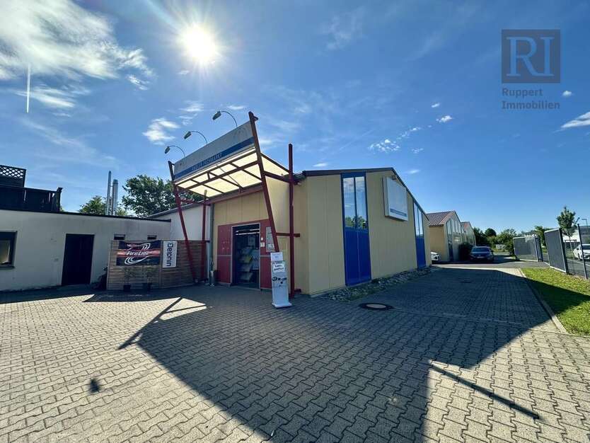 Einzelhandel in Kitzingen 1.800 € 368 m² zimmer