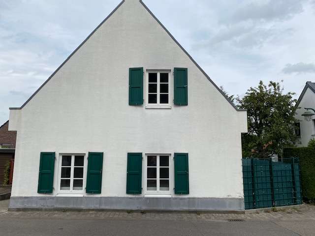 Haus zum Kaufen in Krefeld 160.000 € 69 m²