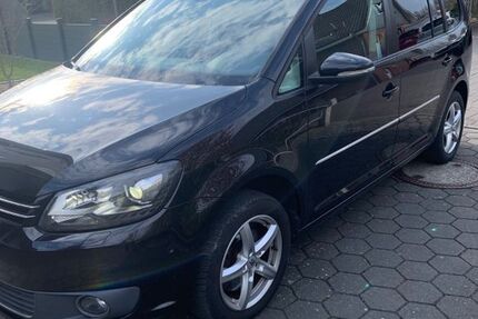 VW Touran 245.000 km 7.300 &euro; Cuxhaven 27478