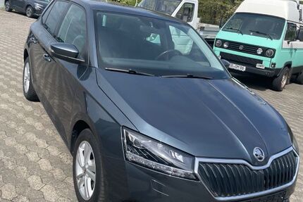 Skoda Fabia 86.500 km 10.950 &euro; Saarbrücken 66125