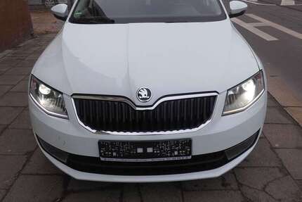 Skoda Octavia 191.860 km 9.500 &euro; Magdeburg 39122