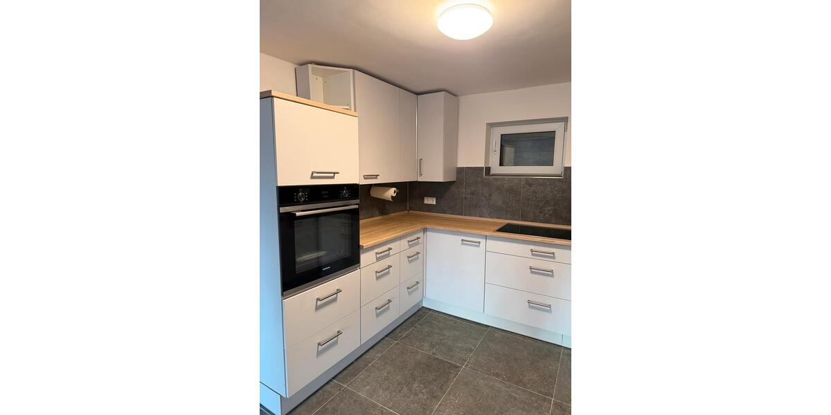 Erdgeschoßwohnung Uelzen - 2 Zimmer, 80 m&sup2;, 900&euro; | Angebot:26041787