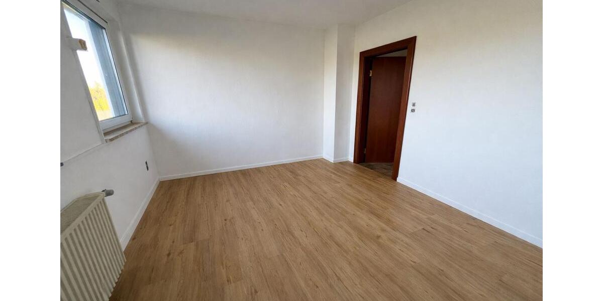 Bungalow Tasdorf - 3 Zimmer, 100 m&sup2;, 1.840&euro; | Angebot:26225617