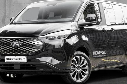 Ford Tourneo Custom 7.500 km 65.850 € Hamburg 22335