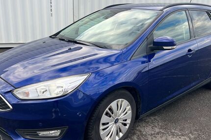Ford Focus 317.000 km 3.950 &euro; Berlin 12057