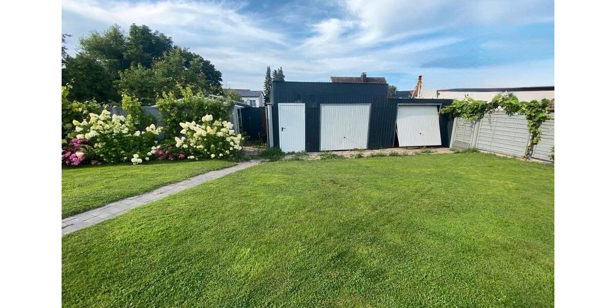 Bungalow Porta Westfalica - 5 Zimmer, 142 m&sup2;, 1.900&euro; | Angebot:26051075