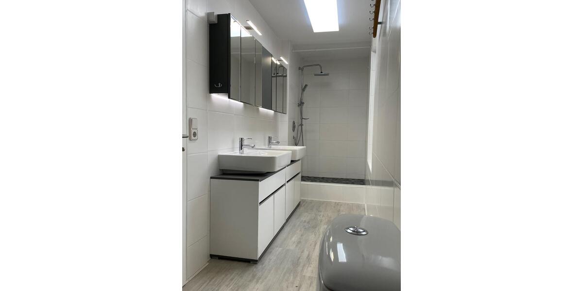 Erdgeschoßwohnung Lütjenburg - 2.5 Zimmer, 102 m&sup2;, 1.000&euro; | Angebot:26295044