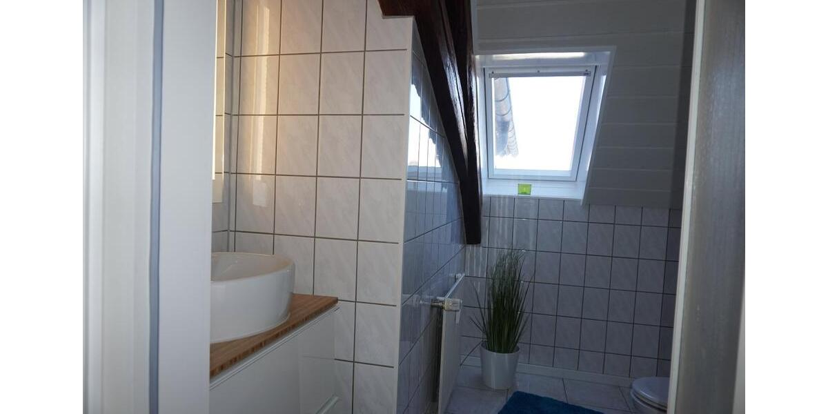 ****schöne helle sonnige große 5 Zimmerwohnung auf 2 Ebenen im OG 5 zimmer