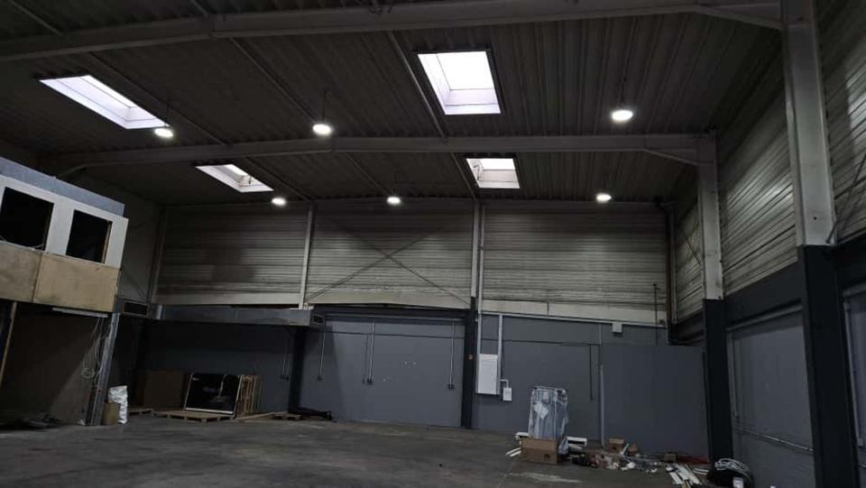 Werkstatt Lagerhalle in Wesel – Toplage neben Würth 350m2 zimmer