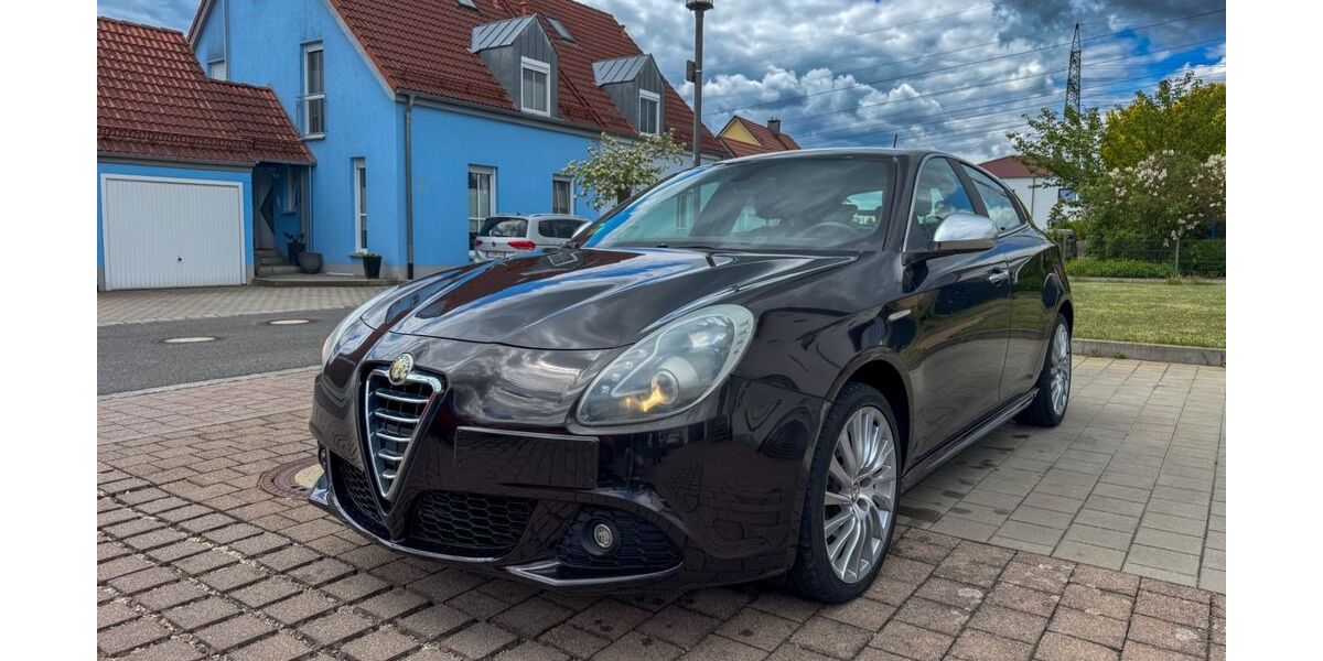 Alfa Romeo Giulietta 230.000 km 5.400 &euro; Mühlhausen 92360