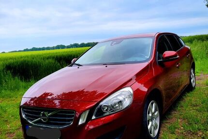 Volvo V60 180.000 km 4.900 &euro; Wittendörp OT Waschow 19243