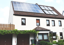 Haus zum Kaufen in Uslar 199.000 € 300 m²