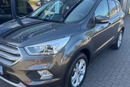 Ford Kuga 99.800 km 12.950 &euro; Bad Segeberg 23795