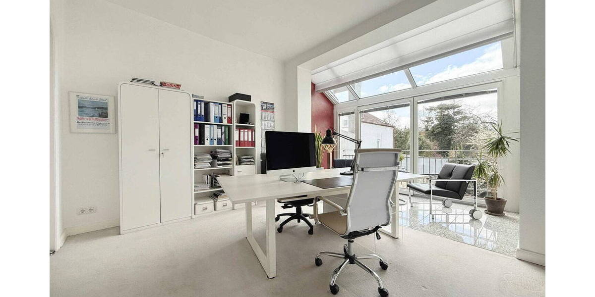 Einfamilienhaus Neumünster Innenstadt - 5 Zimmer, 180 m&sup2;, 459.000&euro; | Angebot:26331147
