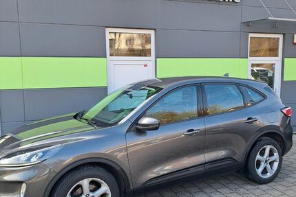 Ford Kuga 53.000 km 19.990 &euro; Kümmersbruck/Lengenfeld 92245