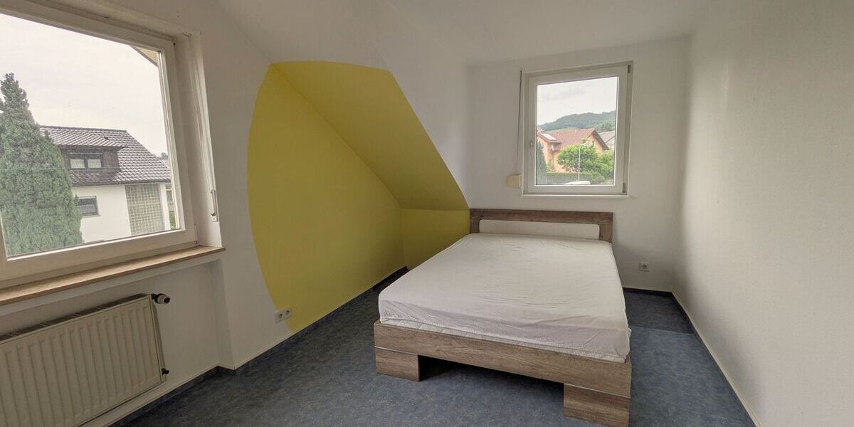 Toplage in Zell-Weierbach: Großzügiges, helles und ruhiges Haus umgeben von viel Grün - Einfamilienhaus Offenburg Rammersweier | Angebot:27018965