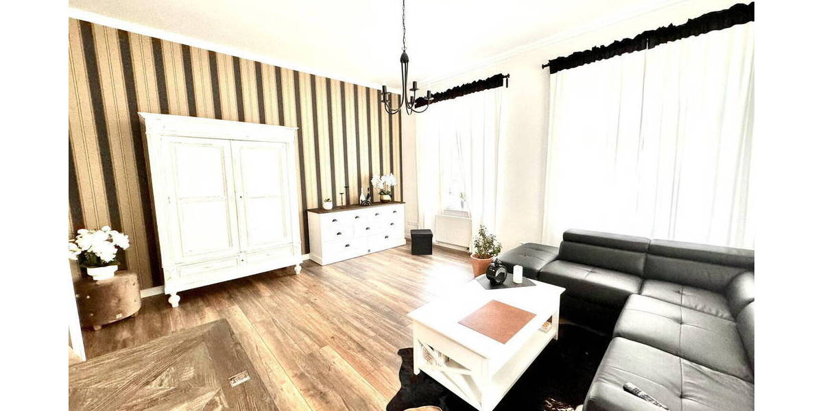 Etagenwohnung Neubrandenburg Jahnviertel - 2 Zimmer, 57 m&sup2;, 145.000&euro; | Angebot:26806855