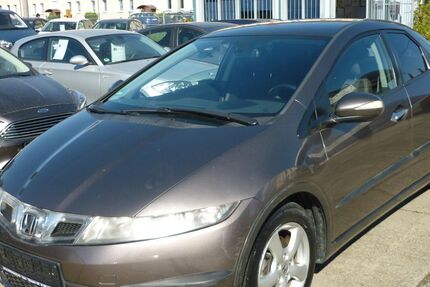 Honda Civic 142.000 km 3.900 € Gera 07548
